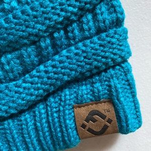 NWT Funky Junque knit beanie.